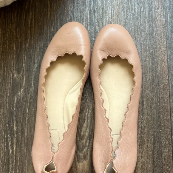 Chloe Lauren scalloped leather ballet flats
